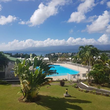 Superbe Studio En Duplex, Vue Sur Mer Et Piscine Le Gosier  Exterior photo